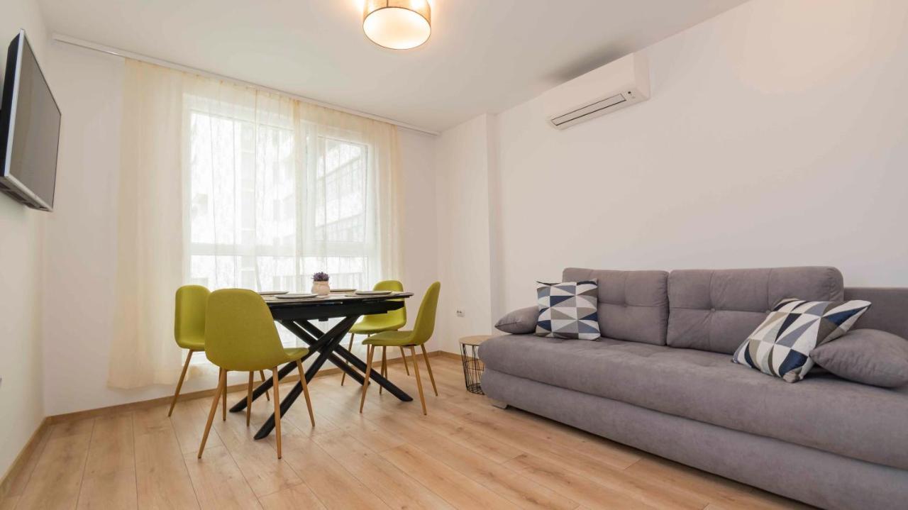 Инфинити Burgas City Exterior foto